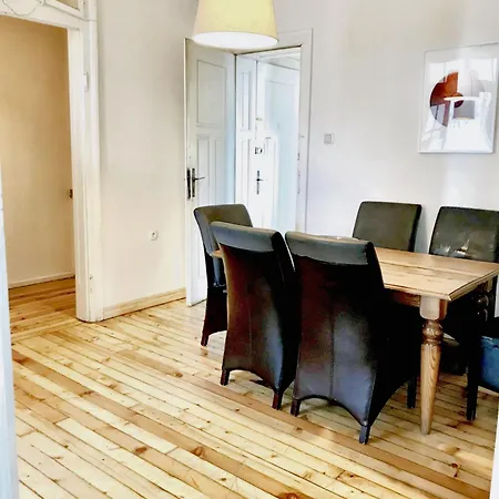 Charming 100m² Lejlighed Sofia